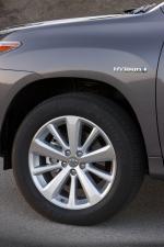 Toyota Highlander Hybrid 2011 года